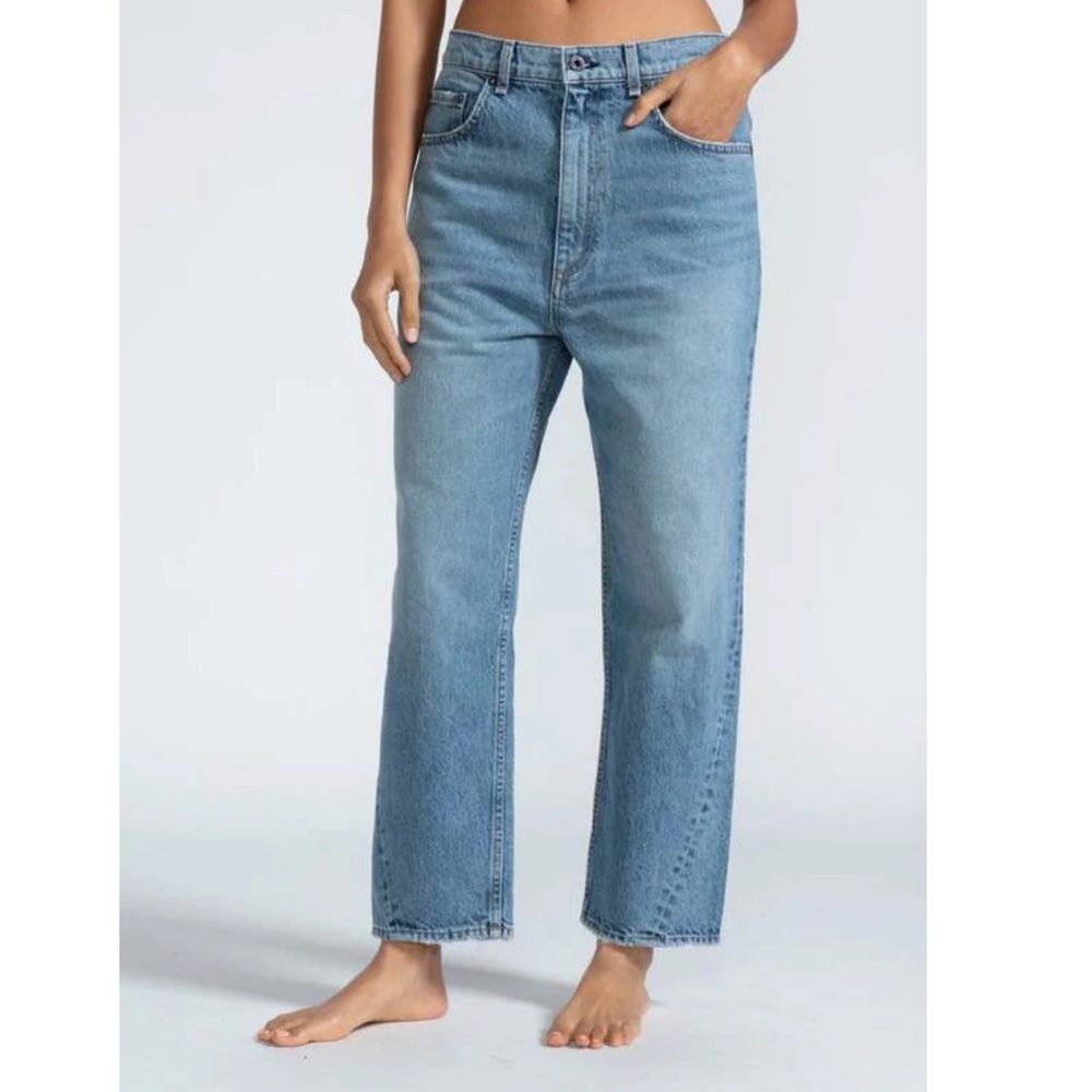 ASKK NY Pasadena boyfriend style Jean light wash